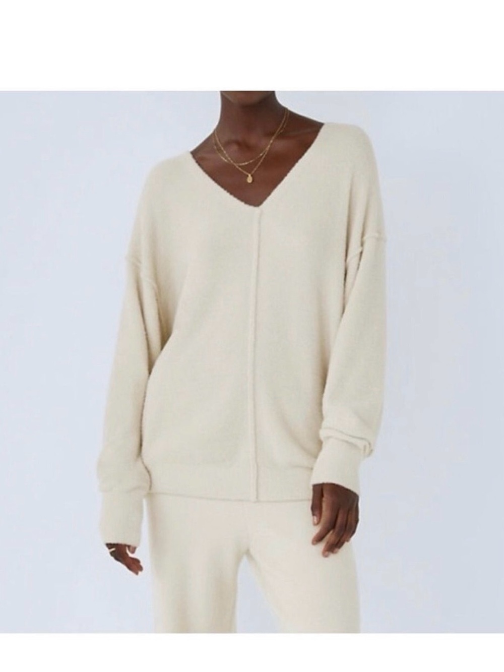 Wilfred hush v neck sweater